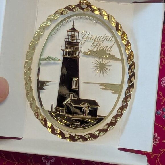NWT Ornament Yaquina Lighthouse Christmas Tree Holiday Decoration Newport Oregon - Picture 6 of 8
